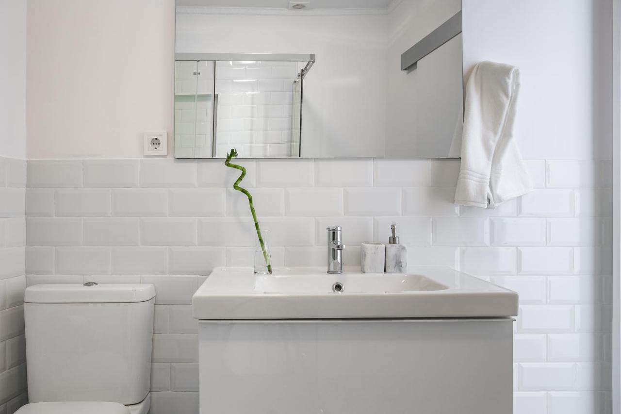 Ferienwohnung Alfama Chic Rua Dos Remedios Lissabon Exterior foto